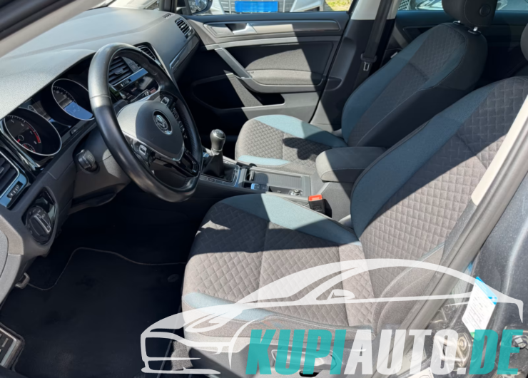Volkswagen Golf VII Lim. IQ.DRIVE BlueMotion