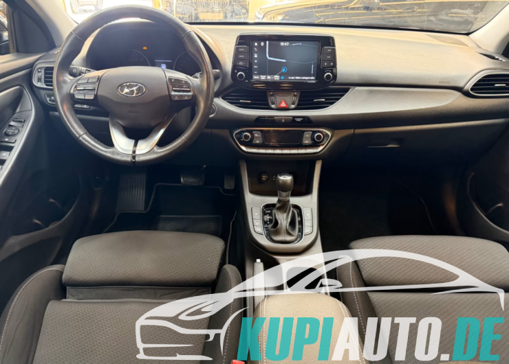 Hyundai i30 YES! Plus/Navi/Kamera/LED/PDC/TOP