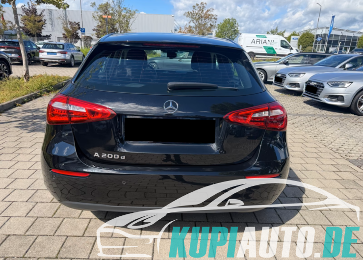 Mercedes-Benz A 200 d