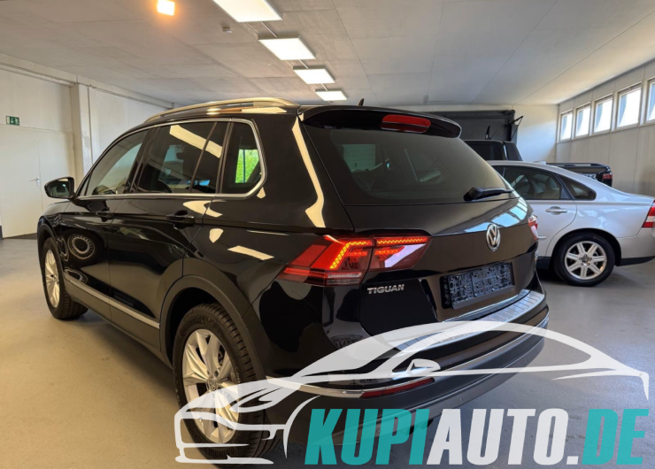 Volkswagen TIGUAN 2.0 TDI HIGHLINE 4M*AUT*LEDER*LED*NAVI*HU