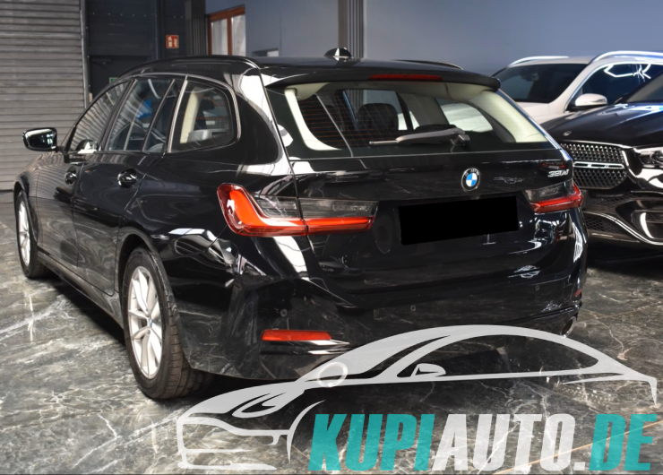 BMW 320 d Touring*SPORT*KAMERA*LED*T-LEDER*SHZ*AHK