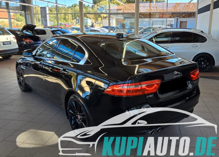 Jaguar XE Prestige