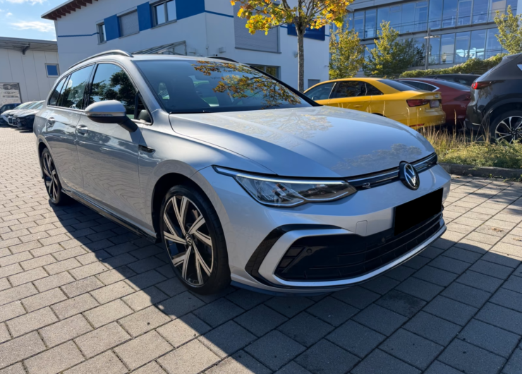 Volkswagen Golf VIII Variant R-Line