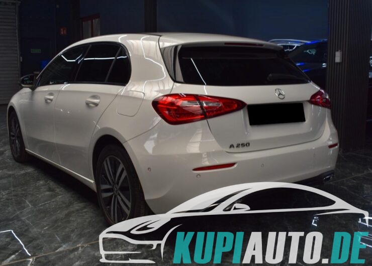 Mercedes-Benz A 250*KAMERA*NAVIGATION*WIDESCREEN*SHZ*PDC*