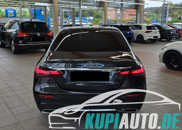 Mercedes-Benz E 220d 4Matic AMG-Line Virtual 360KAM