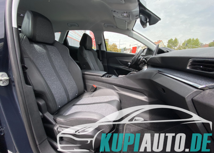 Peugeot 3008 Hybrid 225 Allure Nav/PDC+Kamera/Assistenz