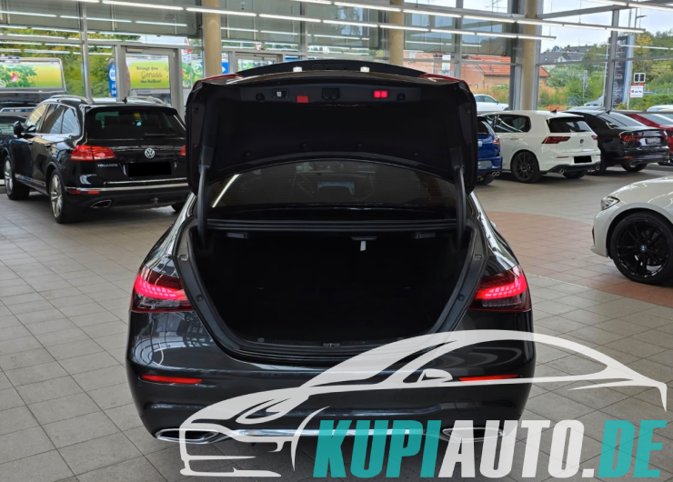Mercedes-Benz E 220d 4Matic AMG-Line Virtual 360KAM