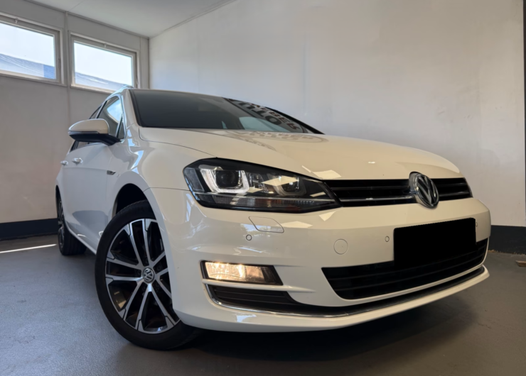 Volkswagen Golf VII 2,0TDI KOMBI LOUNGE BMT/NAVI/KLIMATRON