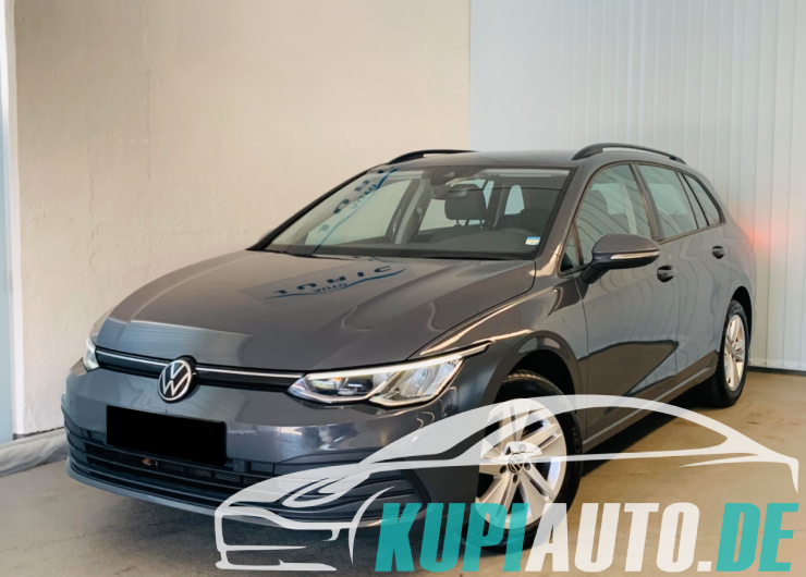 Volkswagen Golf VIII Variant Life°AMBIENT°SHZ°8xbereift