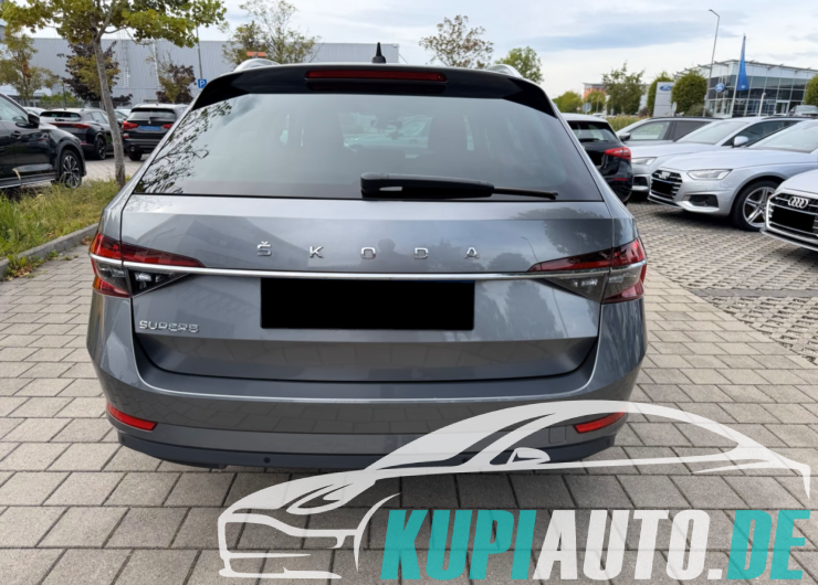 Skoda Superb Combi Style