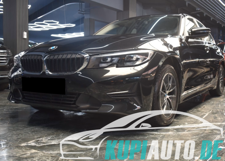 BMW 318 d Lim*VIRTUAL COCKPIT*AHK*LED*NAVI*SHZ*PDC*