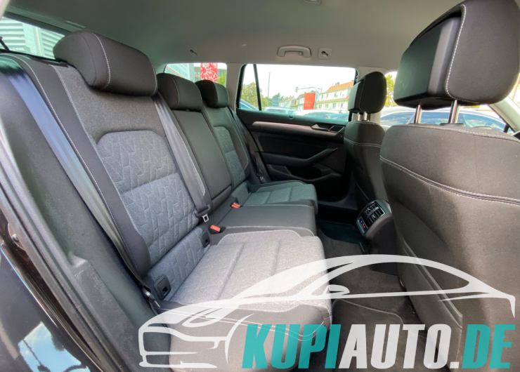 Volkswagen Passat Variant Business ACC/AHK/Memory/Assistenz