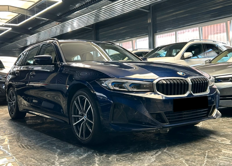 BMW 330 i Touring xDrive/HEAD-UP/STAND-HZ/H&K/LED/