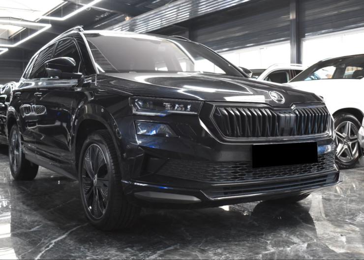 Skoda Karoq 2.0 TSI Sportline 4×4/LED/AHK/SHZ/VIRTUAL/