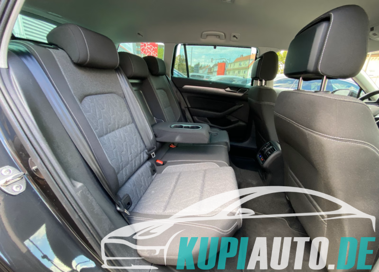 Volkswagen Passat Variant Business ACC/AHK/Memory/Assistenz