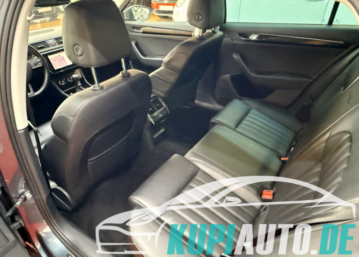 Skoda Superb Combi L&K 4×4/Navi/Xenon/Leder/Kamera