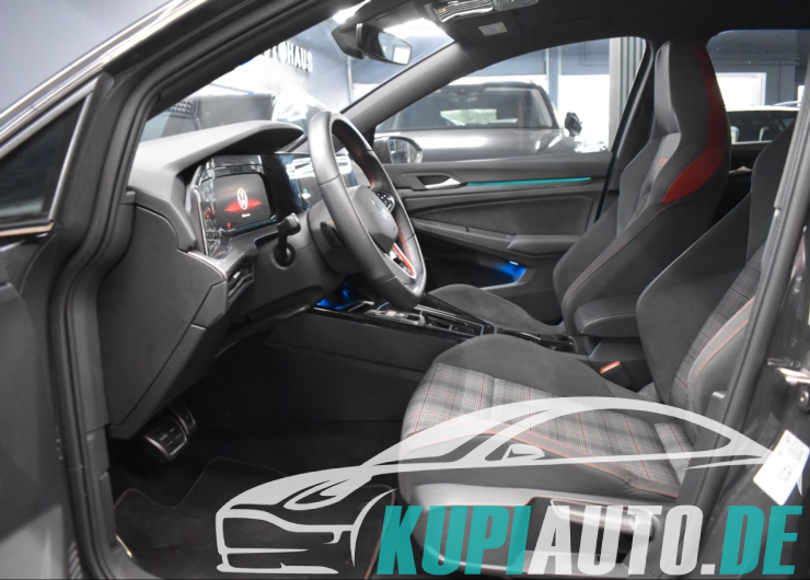 Volkswagen Golf 8 Lim. GTI*KAMERA*DIGITAL*LED*SHZ*PDC*NAVI