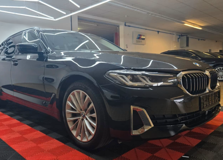 BMW 520 Touring*1-Hand*xD* Line*Leder*Head-UP*Keyles