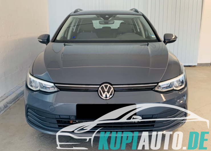 Volkswagen Golf VIII Variant Life°AMBIENT°SHZ°8xbereift