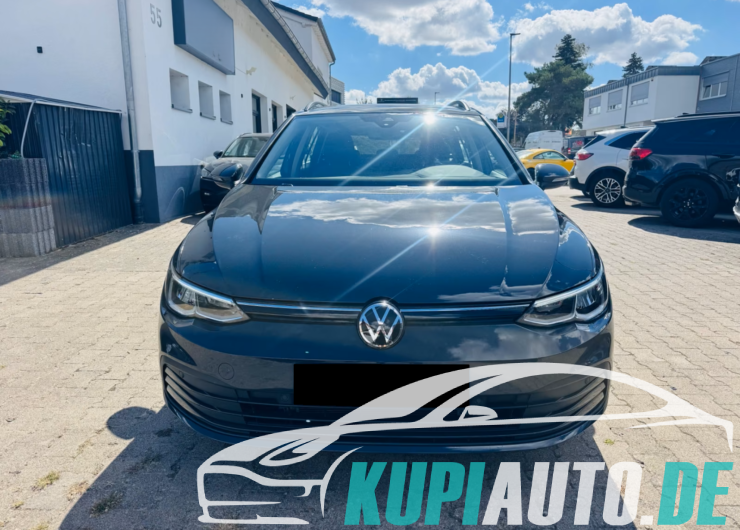 Volkswagen Golf VIII Variant AHK+DSG+LED+APPLE+VIRTUAL+ACC