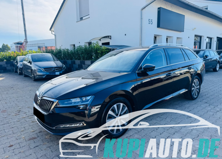 Skoda Superb Combi Style+LED+ACC+VIRTUAL+APPLE+TOP