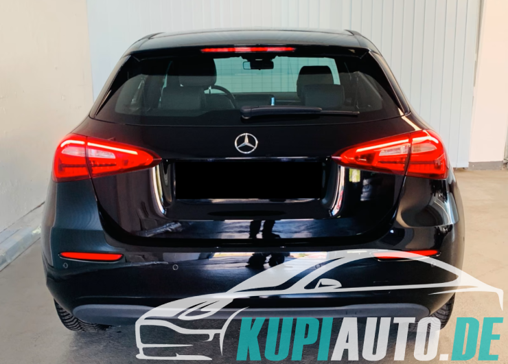 Mercedes-Benz A 180 d Business°NAVI°SHZ°TEMP°PDC°