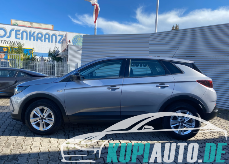 Opel Grandland LED/PDC+Kamera/Assistenz/Sitzhzg