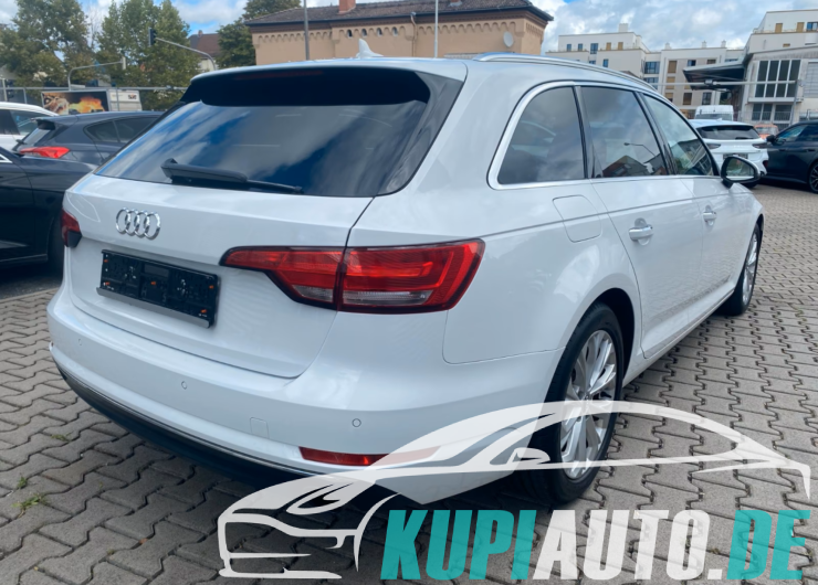 Audi A4 Avant design ultra ACC/PDC/HuD/Shz/Assistenz
