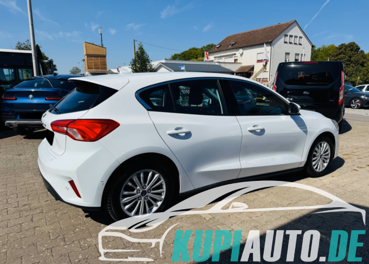 Ford Focus Lim. Titanium+APPLE+SHZ+B&O+LED+NAVI+ACC
