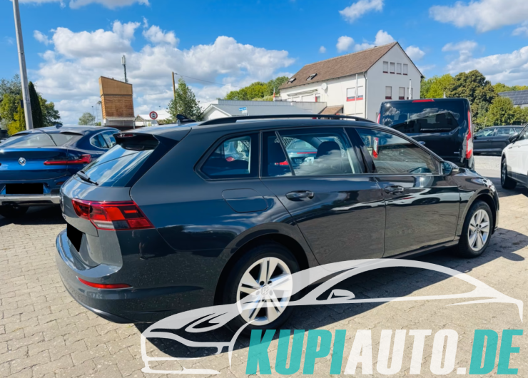 Volkswagen Golf VIII Variant AHK+DSG+LED+APPLE+VIRTUAL+ACC