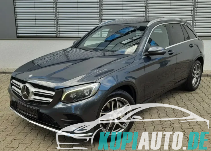 Mercedes-Benz GLC 220 d 4Matic/3xAMG-Line/LED/Pano/Kam/AhK