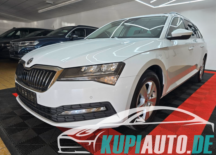 Skoda Superb Combi Ambition/1-Hand/Virtual/LED/Kamera/