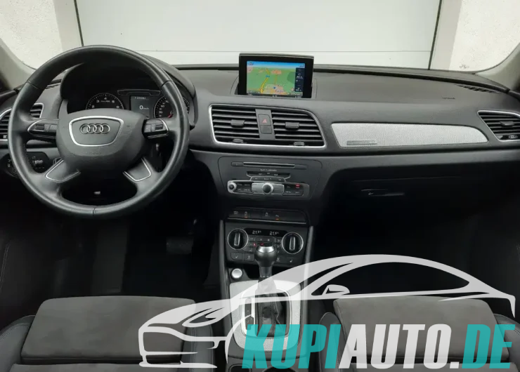 Audi Q3 2.0 TFSI quattro DSG/LED/Kam/AhK/Leder/19″