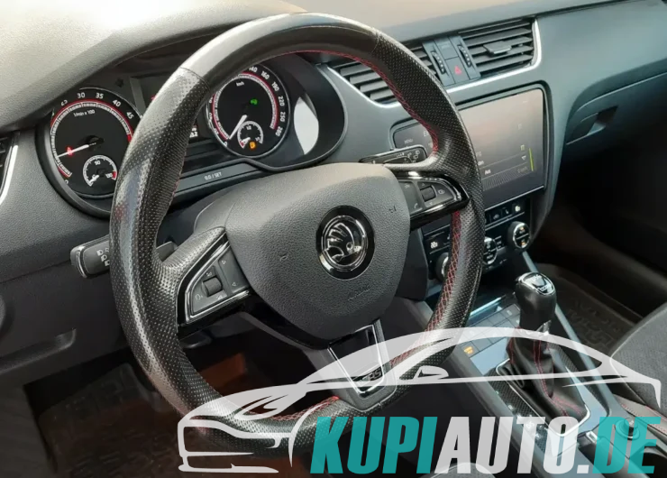 Skoda Octavia Combi VRS DSG/LED/KAM/DAB/19″