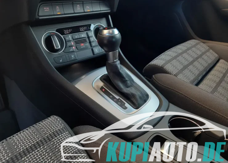 Audi Q3 2.0TDI/184PS/Quattro/Sport/PDC/Eu6/Navi/Xenon