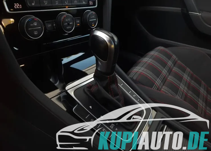 Volkswagen Golf GTI 7 GTI Perf./Black O./LED/HR/APR/DigiC/19″