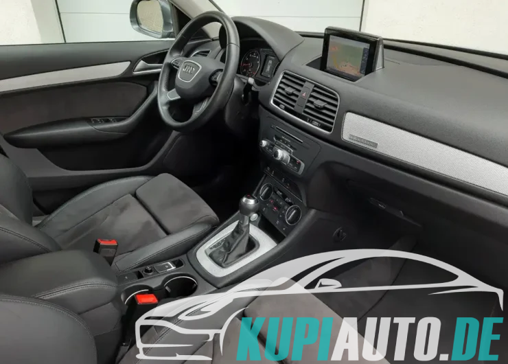 Audi Q3 2.0 TFSI quattro DSG/LED/Kam/AhK/Leder/19″