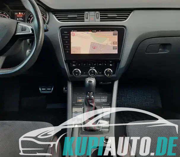 Skoda Octavia Combi VRS DSG/LED/KAM/DAB/19″