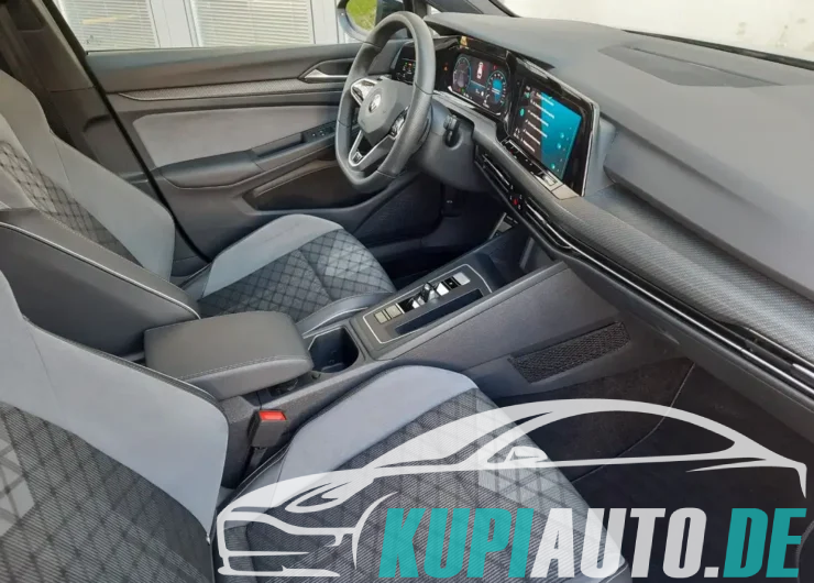 Volkswagen Golf 2.0TDI/DSG/R-Line/Pano/DigitalC./Kam/AHK
