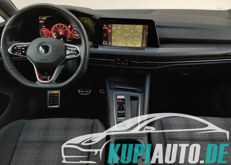 Volkswagen Golf GTI 8 GTI/LED/Kam/Pano/DigitalC/AhK/DAB