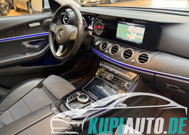 Mercedes-Benz E 220 d T Avantgarde/Navi/LED/Kamera/AHK