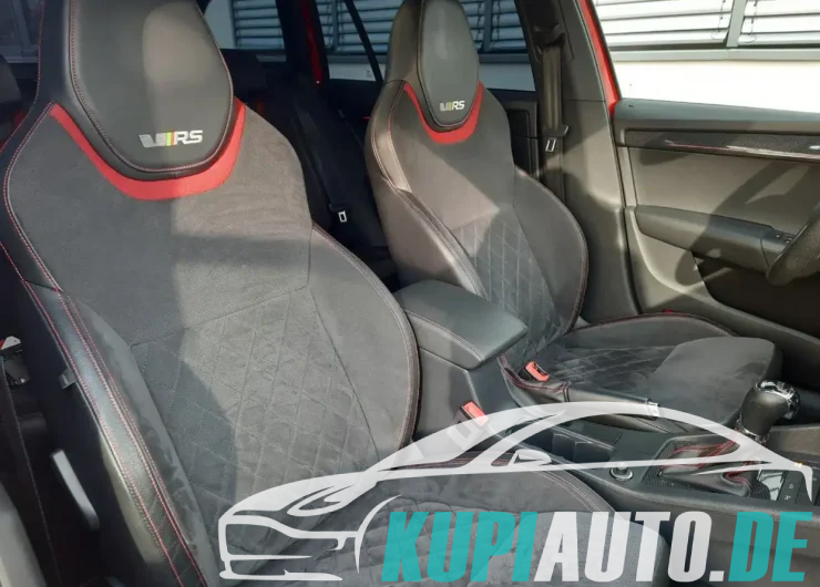 Skoda Octavia Combi VRS DSG/LED/KAM/DAB/19″