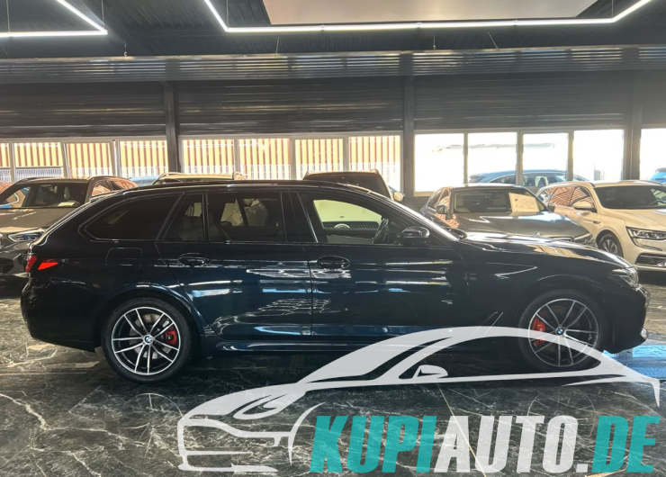 BMW 520 d Touring M SPORT/LASER/ACC/AHK/HEAD-UP/PANO