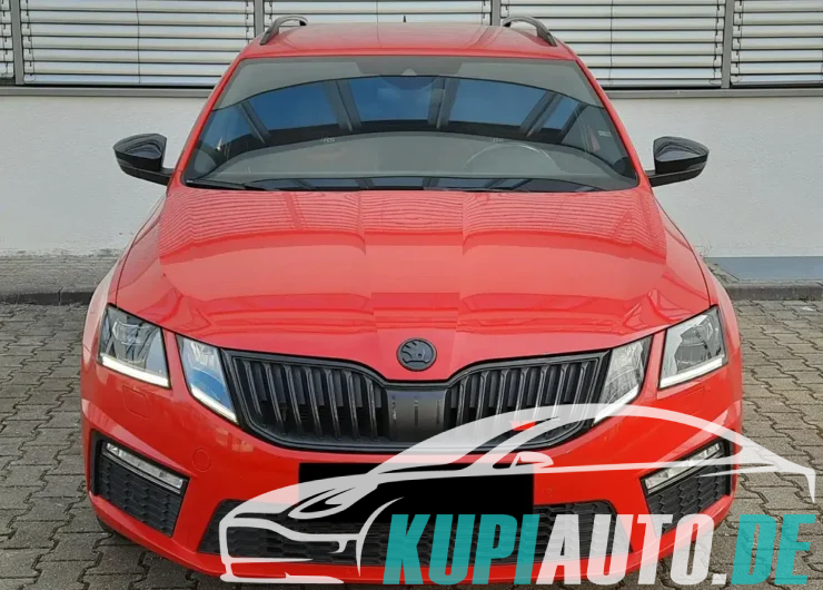 Skoda Octavia Combi VRS DSG/LED/KAM/DAB/19″