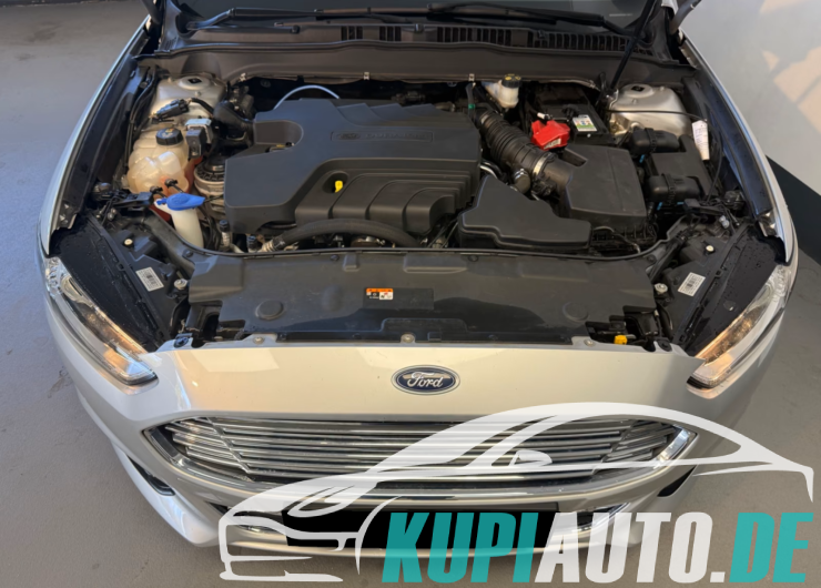 Ford Mondeo MONDEO 2.0 TDCI TURNIER TITANIUM/AUT/APPLE/BT/LM
