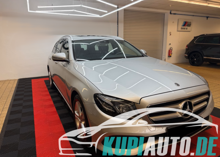 Mercedes-Benz E 220 d T Avantgarde/Navi/LED/Kamera/AHK