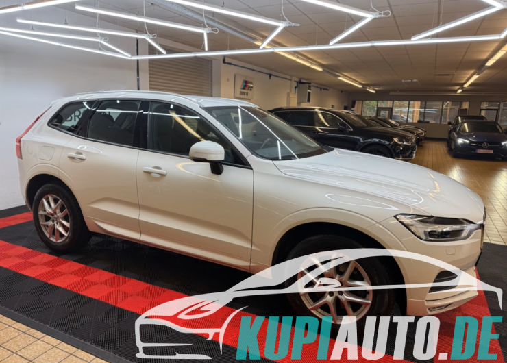 Volvo XC60 Momentum AWD/Navi/LED/T.Leder/TOP