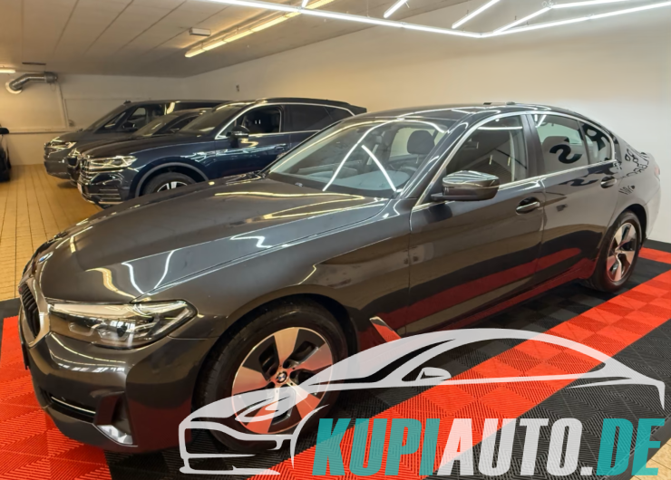 BMW 520 d Limousine/Navi/LED/Kamera/Erster H/top