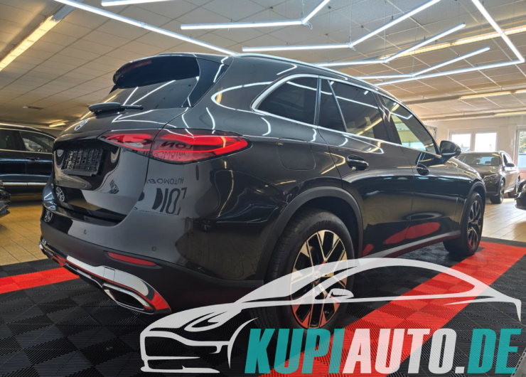 Mercedes-Benz GLC 220 d/1-Hand/4Matic/Panorama/Leder/Burmester/