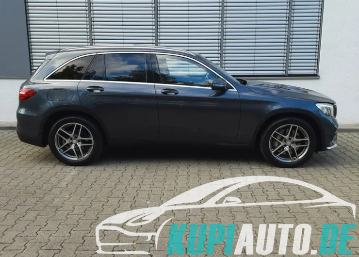 Mercedes-Benz GLC 220 d 4Matic/3xAMG-Line/LED/Pano/Kam/AhK